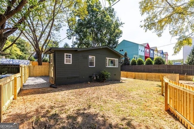 property at 148 Bixby Terrace SE