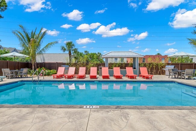 Miramar in Kissimmee, FL - Foto de edificio - Building Photo