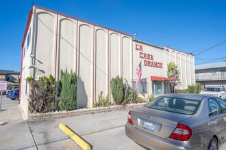 11143 S. Inglewood Ave. in Inglewood, CA - Building Photo - Interior Photo