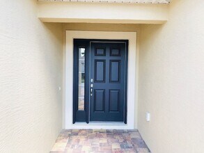 10397 Silver Maple Ave in Oxford, FL - Building Photo - Building Photo