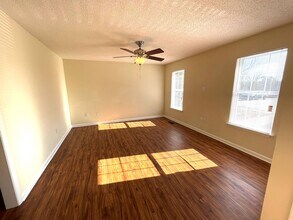 1022 Cherry Hills Ct in Athens, GA - Building Photo - Building Photo