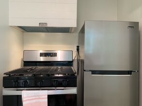 509 NW C St in Grants Pass, OR - Building Photo - Building Photo