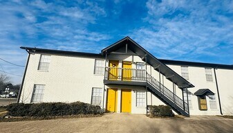 313-319 Rose St in Arlington, TX - Building Photo