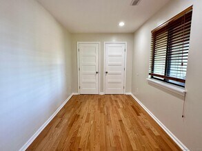 17 Lance Cir in Bridgeport, CT - Building Photo - Building Photo