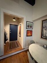 3 N Christopher Columbus Blvd, Unit 212 in Philadelphia, PA - Foto de edificio - Building Photo