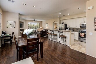 705 W Queen Creek Rd, Unit 2134 in Chandler, AZ - Foto de edificio - Building Photo