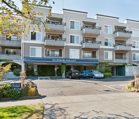 Harbor Square Apartment in Seattle, WA - Foto de edificio