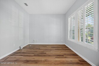 9281 Sharnbrook Ln in Jacksonville, FL - Building Photo - Building Photo
