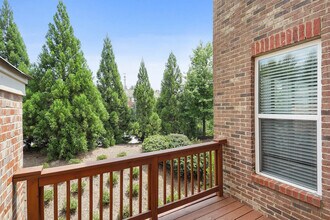 5113 Kempsford Ct in Atlanta, GA - Building Photo - Building Photo