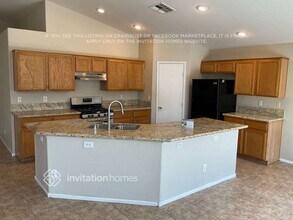 4037 Aaron Scott St in North Las Vegas, NV - Foto de edificio - Building Photo