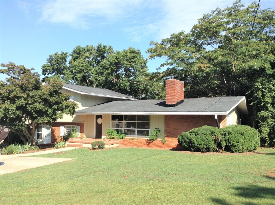 160 Pineview Dr in Athens, GA - Building Photo