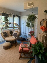 1411 NE 14th Ct, Unit Beacon 21 in Jensen Beach, FL - Foto de edificio - Building Photo