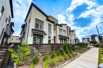 19714 Curved Steel Dr in Cypress, TX - Building Photo - Building Photo