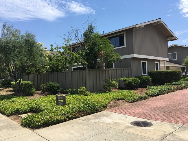 20296 Pacifica Dr in Cupertino, CA - Building Photo - Building Photo