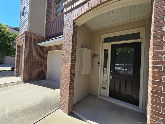 282 Hugh Shelton Loop in Fayetteville, NC - Building Photo - Building Photo