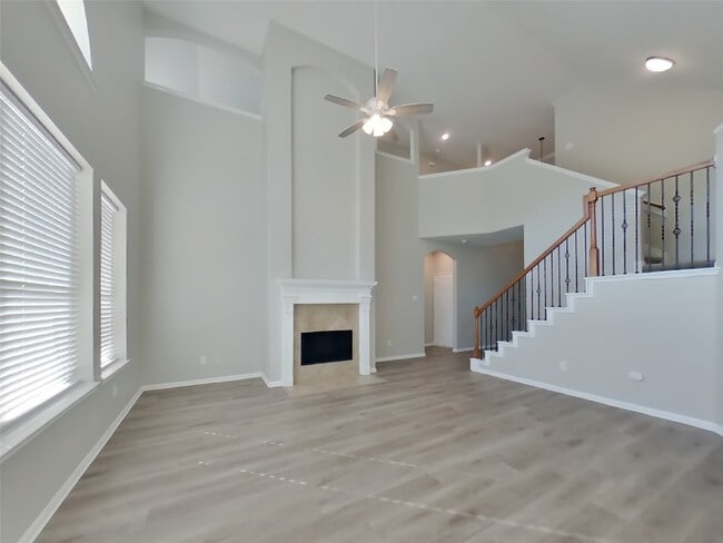 11119 Maidenfair Dr in Tomball, TX - Building Photo - Building Photo