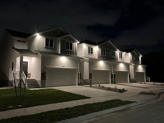 property at 3374 W Sanctuary Ct