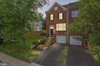 property at 9757 Cheshire Ridge Cir