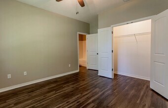1117 E Loren St in Springfield, MO - Building Photo - Building Photo