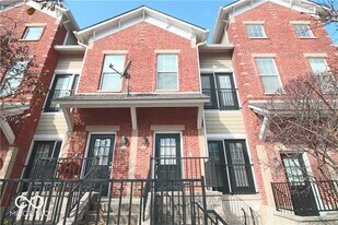 6593 Reserve Dr in Indianapolis, IN - Building Photo