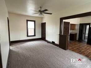 1417 W 10th St in Sioux Falls, SD - Building Photo - Building Photo