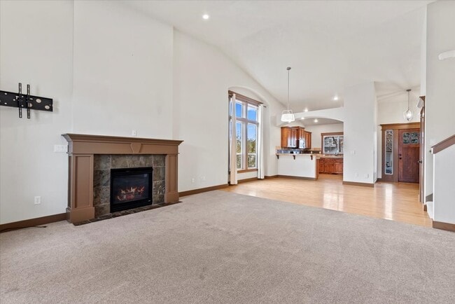 property at 5996 S Egmont Ave