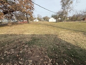 730 W 14th St in Ada, OK - Building Photo - Building Photo