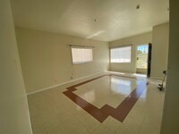 2711 McKinley Ave in El Paso, TX - Building Photo - Building Photo