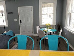 2033 E 4th St, Unit 2033 in Montgomery, AL - Foto de edificio - Building Photo