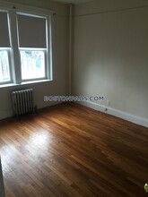 1687 Commonwealth Ave in Boston, MA - Building Photo - Building Photo