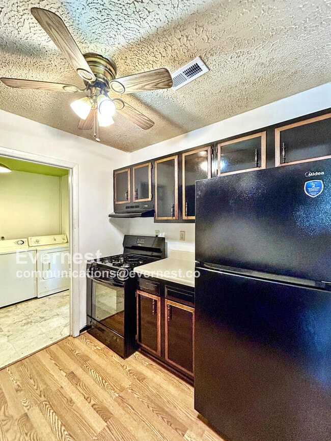 818 Bedrock Ln in Richmond, VA - Building Photo - Building Photo