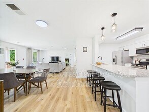 355 Ransom Rd in Winston-Salem, NC - Foto de edificio - Building Photo