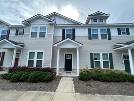 126 Reese Way in Savannah, GA - Building Photo