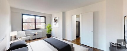 E 16 ST in New York, NY - Building Photo - Building Photo