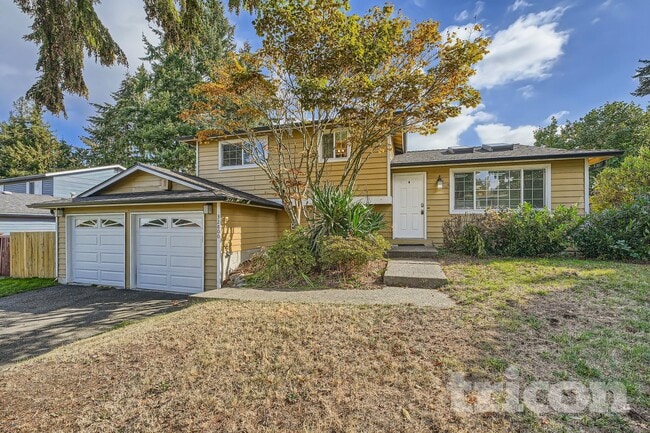 32800 35th Ave SW in Federal Way, WA - Building Photo - Building Photo