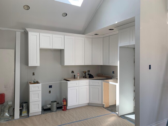 144 2nd St in Mineola, NY - Building Photo - Building Photo