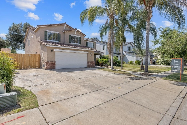 property at 3225 N Mendonca St