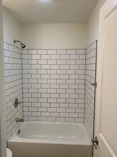 400-402 S Henderson in Bloomington, IN - Foto de edificio - Building Photo