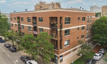 4704 N Kenmore Ave in Chicago, IL - Building Photo - Primary Photo