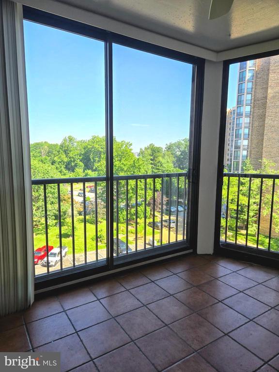 property at 5902 Mt Eagle Dr