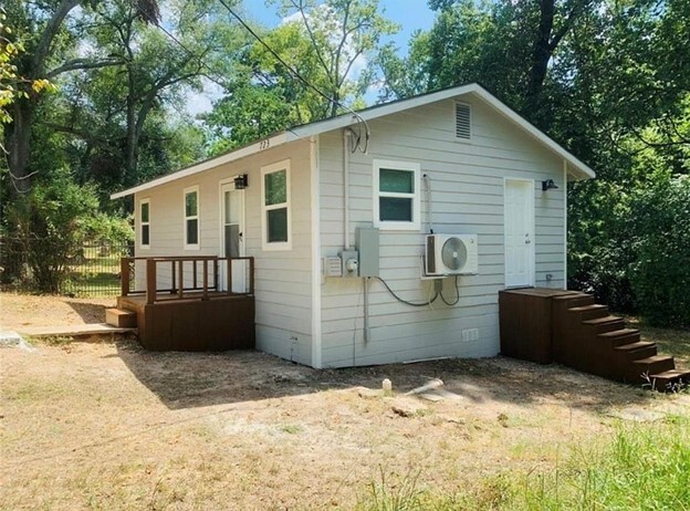 723 Avenue G in Huntsville, TX - Building Photo - Building Photo