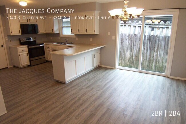 3340 S Clifton Ave in Springfield, MO - Building Photo - Building Photo