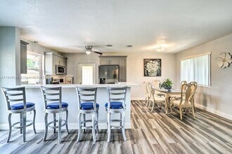 14310 NW 12th Ave, Unit 14310 in Miami, FL - Building Photo - Building Photo