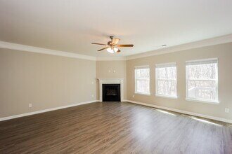 361 Windpher Ridge in Hampton, GA - Building Photo - Building Photo