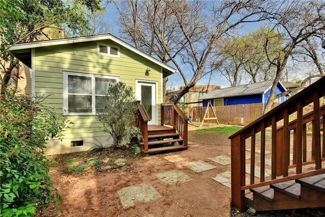 4412 Barrow Ave in Austin, TX - Foto de edificio - Building Photo