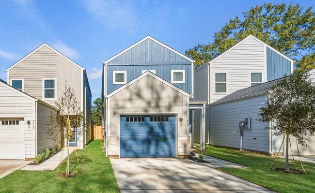 property at 708 W Dallas St