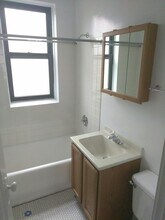 1909 W Larchmont Ave in Chicago, IL - Building Photo - Building Photo