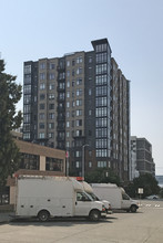 Avenue One Condominium in Seattle, WA - Building Photo - Building Photo