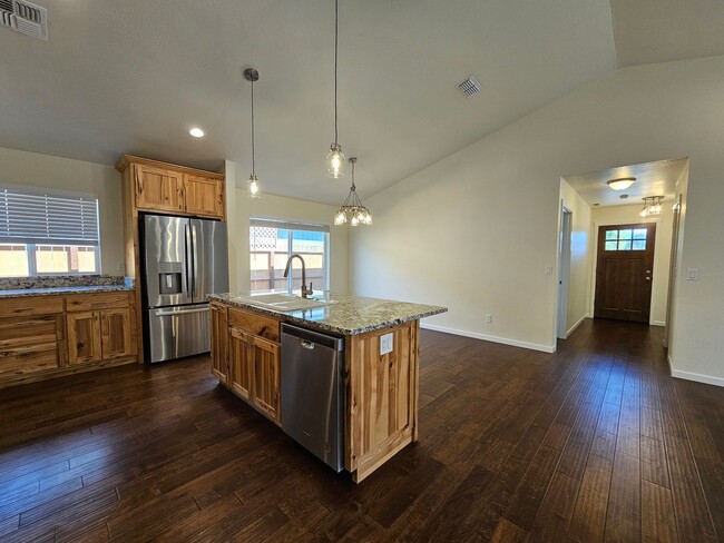 1006 SW L St in Grants Pass, OR - Building Photo - Building Photo