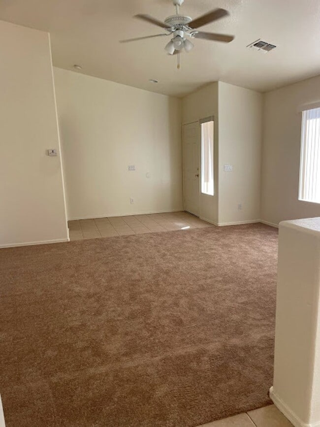 12214 W Hadley St in Avondale, AZ - Foto de edificio - Building Photo